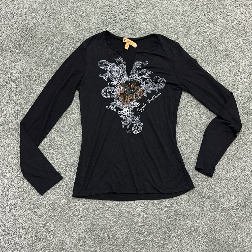 Vintage Y2K Apple Bottoms V-Neck Rhinestones McBling long sleeve t shirt
